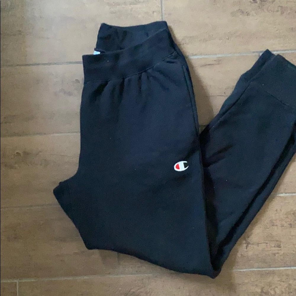 Champion reverse weave jogger size M